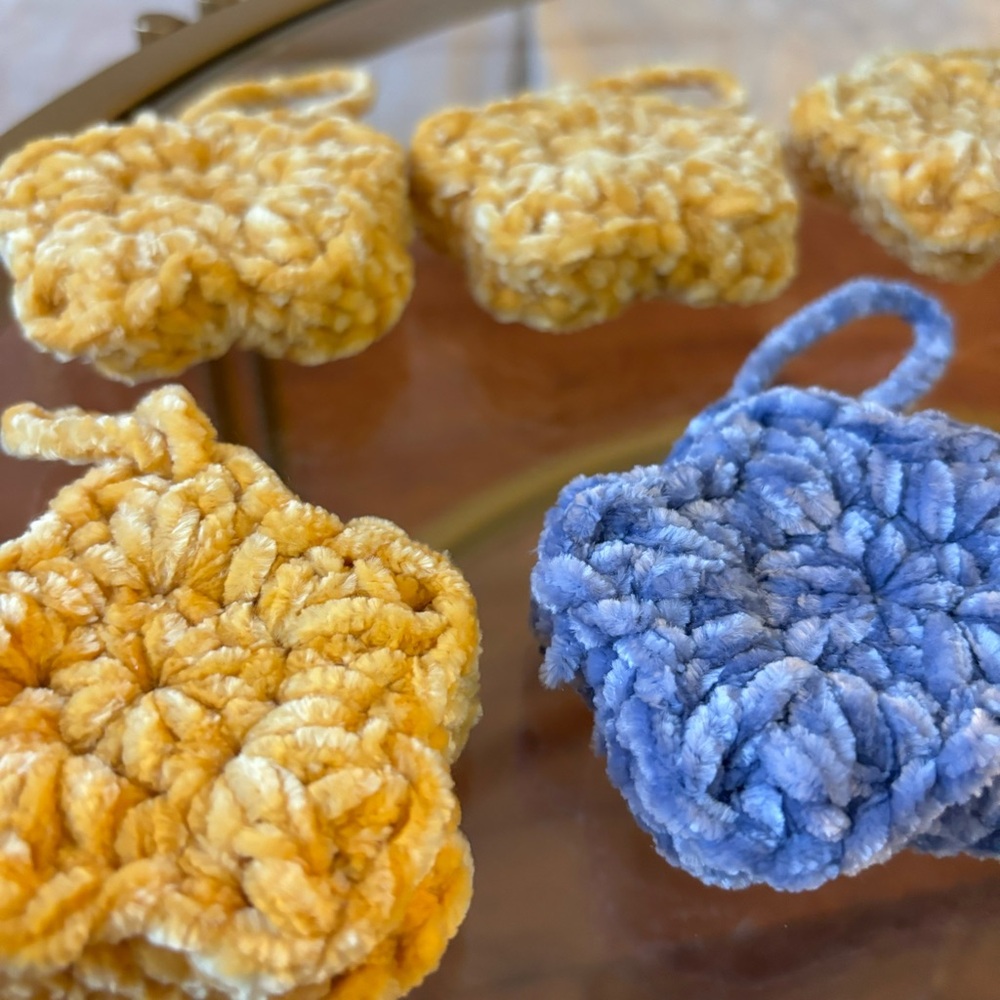 Handmade Crochet Mini-Star Bag Charms — Mystery Pick (💸 Bundle Crochet to Save!) - Picture 8 of 10